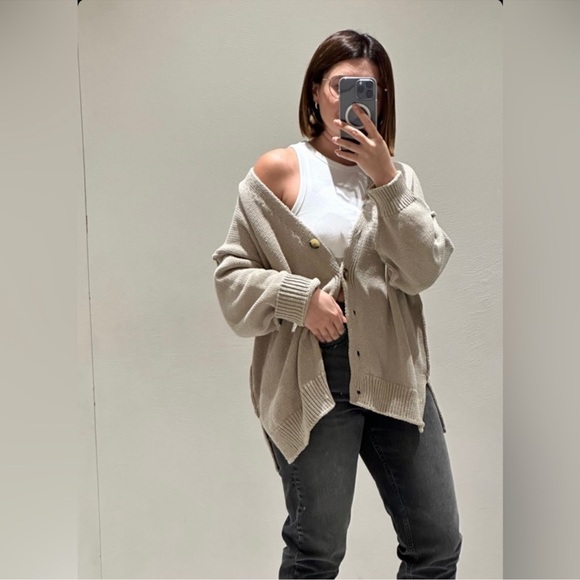 Zara luxury cardigan M/L , used in excellent condition - Picture 1 of 4